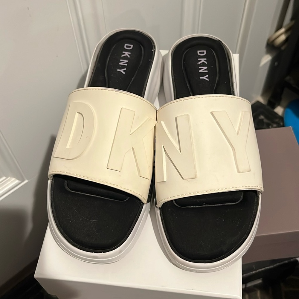 DKNY REBECCA SLIP ON SANDAL,Slippers, Pre-owned
